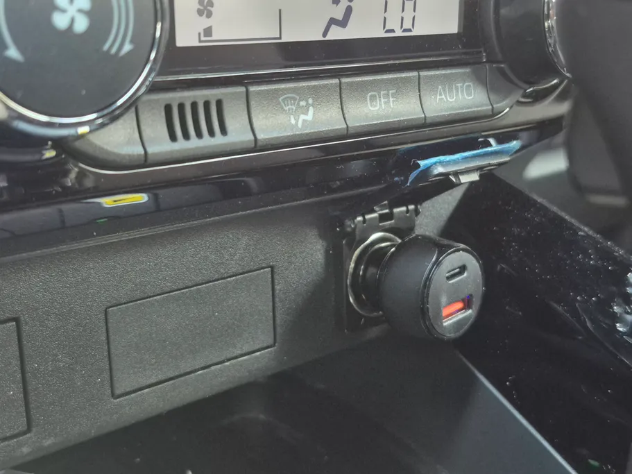 2024 Toyota Yaris  YX 