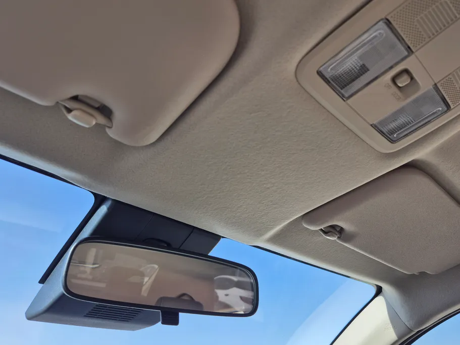 2024 Toyota Yaris  YX 