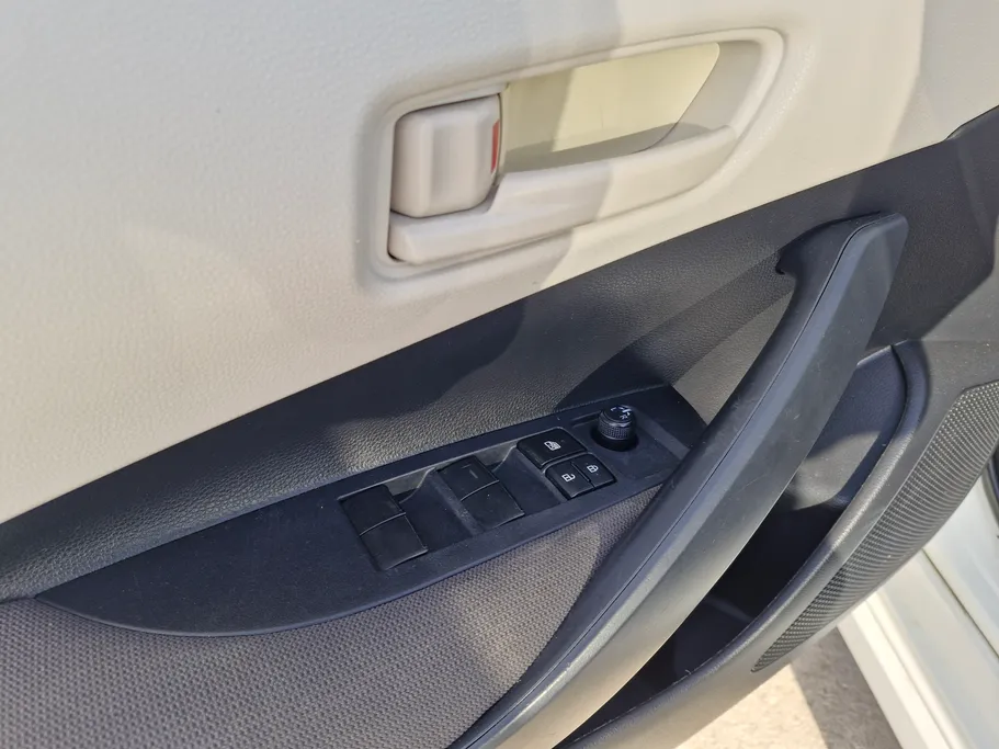 2023 Toyota Corolla XLI 