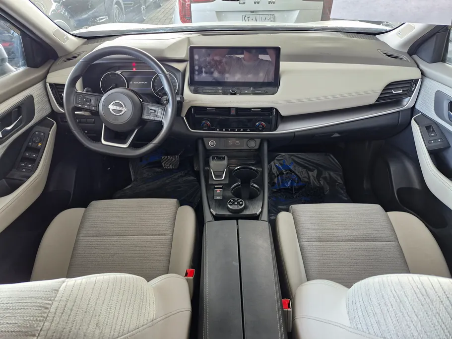 نيسان أكس تريل SV Plus 2024 