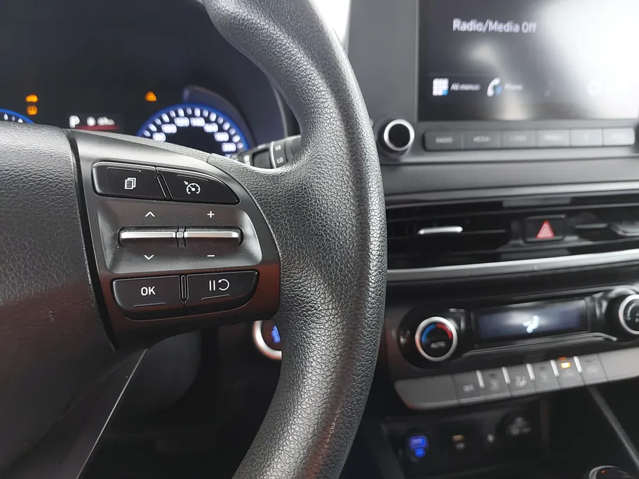 2022 Hyundai Kona SMART 