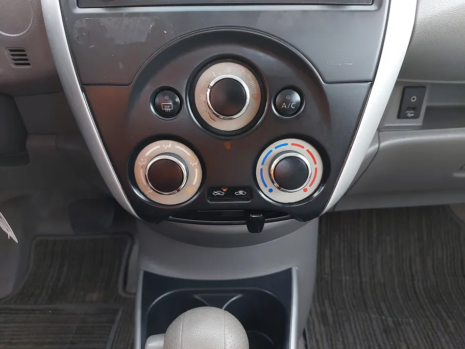 2023 Nissan Sunny SV Comfort 