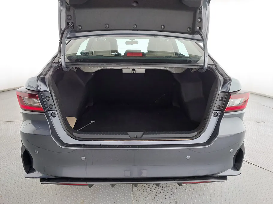 2023 Toyota Yaris  Y 