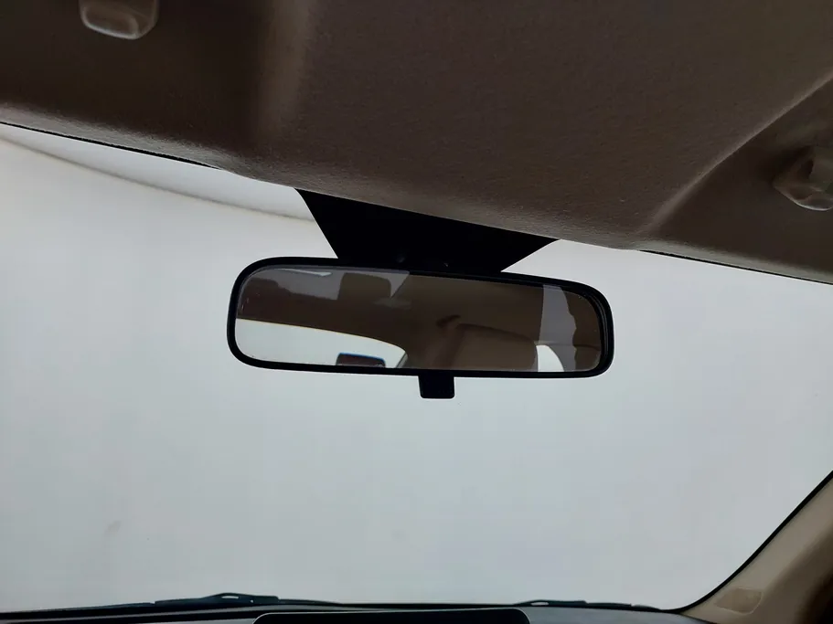 2023 Toyota Yaris  Y 