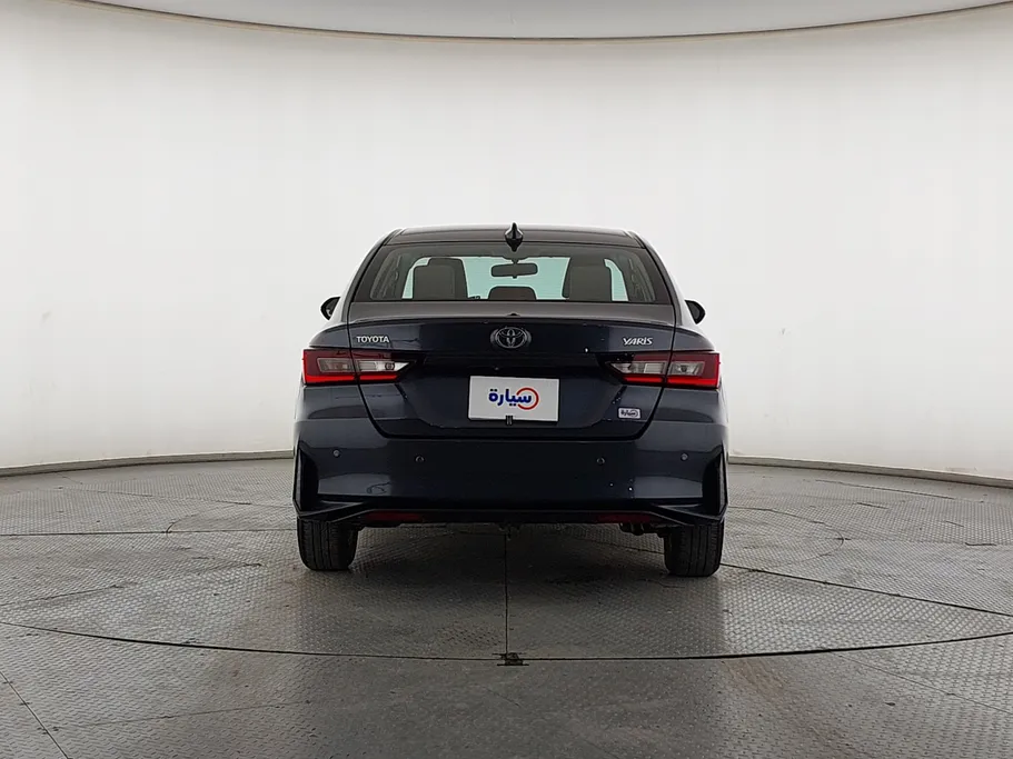2023 Toyota Yaris  Y 