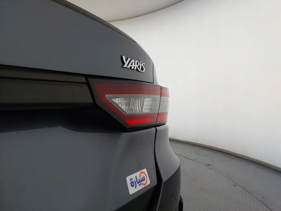 2023 Toyota Yaris  Y 