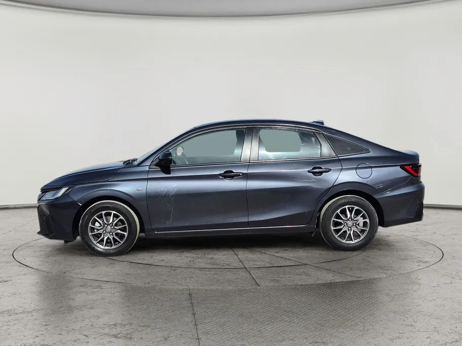 تويوتا يارس Y 2023 