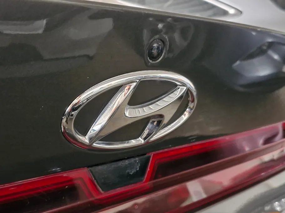 2022 Hyundai Elantra Smart 