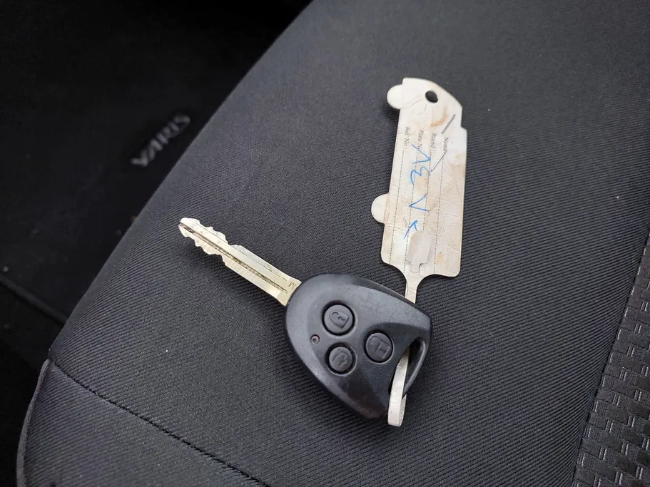 تويوتا يارس Y 2023 