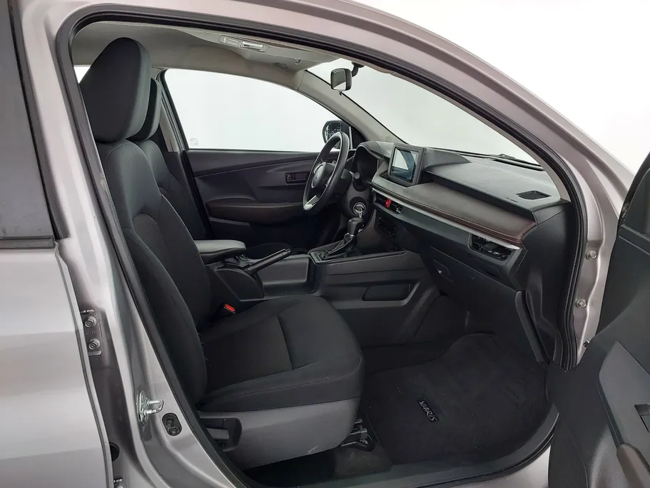 تويوتا يارس Y 2023 