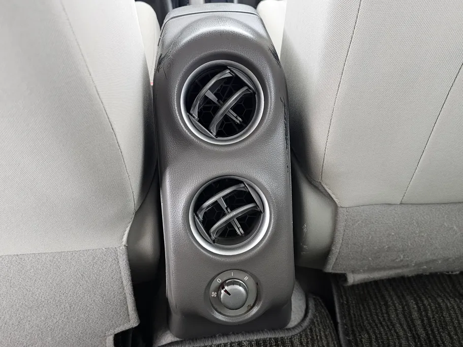 2023 Nissan Sunny SV Comfort 