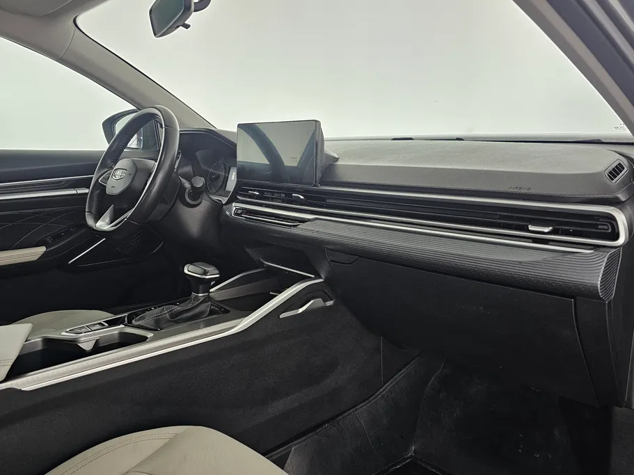 جيلي امجراند GS 2024 