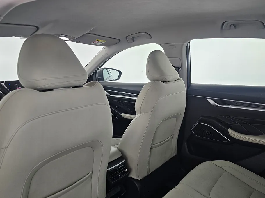 جيلي امجراند GS 2024 