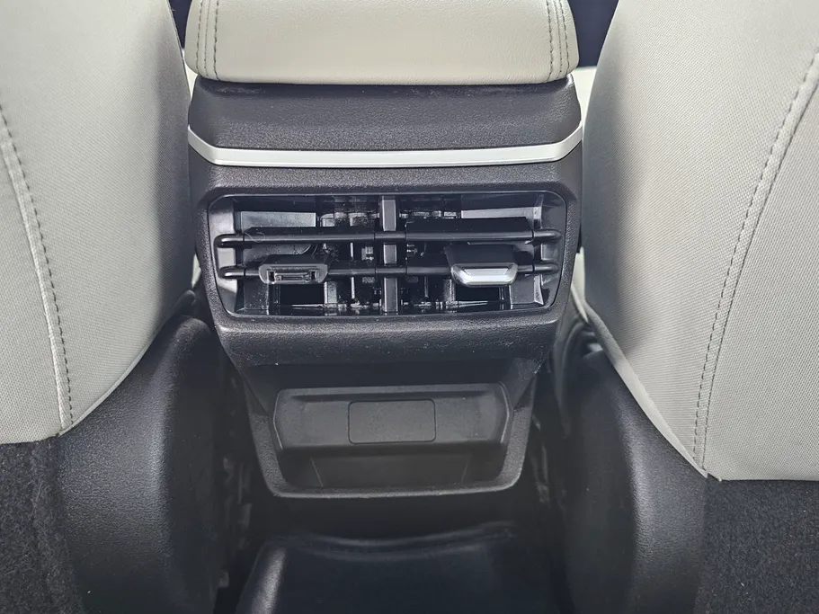 جيلي امجراند GS 2024 