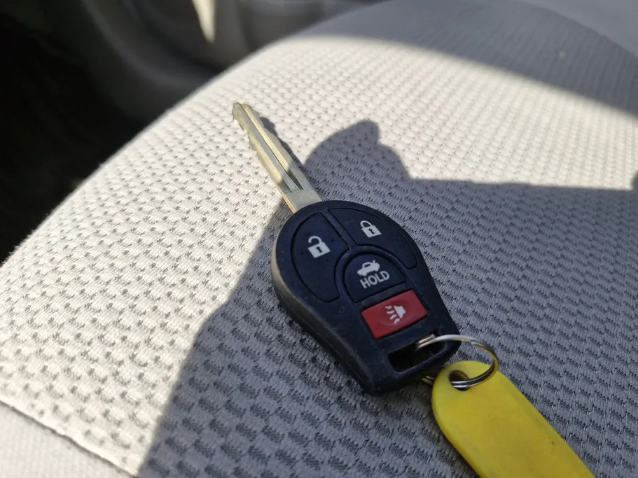 2023 Nissan Sunny SV Comfort 