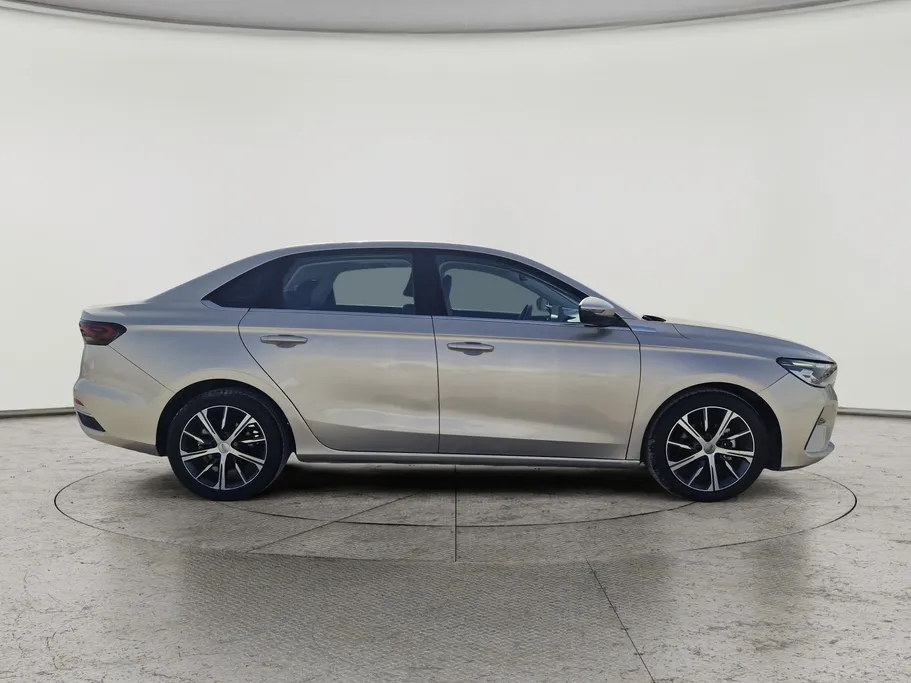 2023 Geely Emgrand GF 