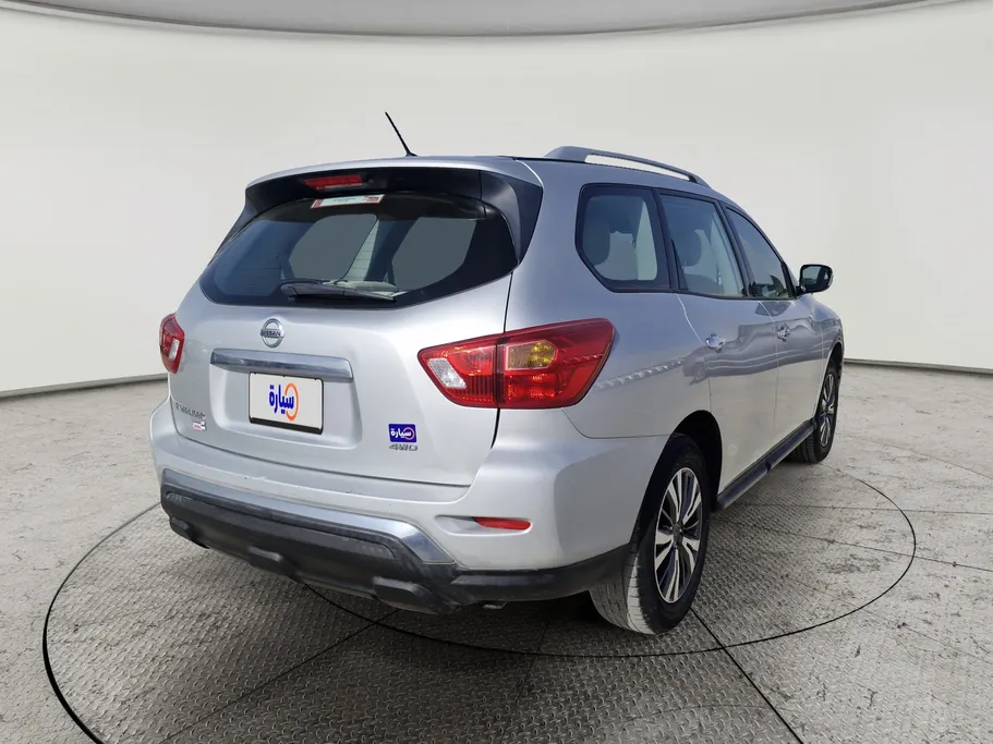 نيسان باثفندر S 2018 