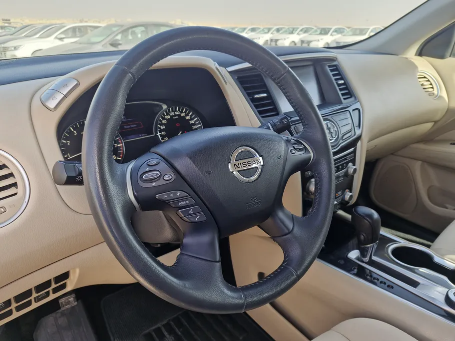 نيسان باثفندر S 2018 