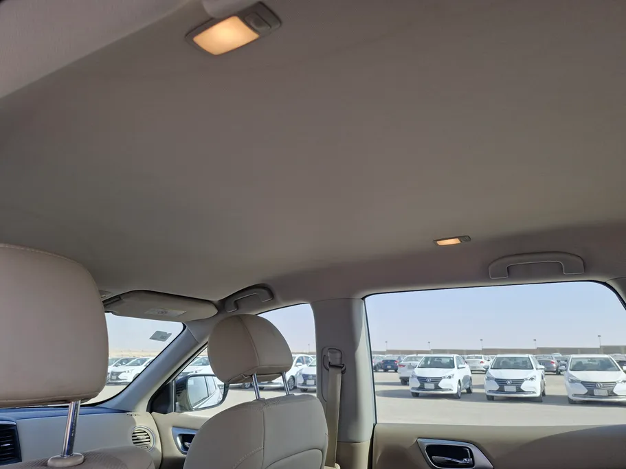 نيسان باثفندر S 2018 