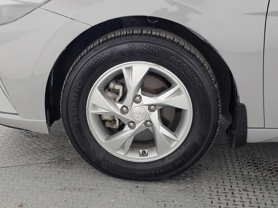 2022 Hyundai Elantra Fleet 