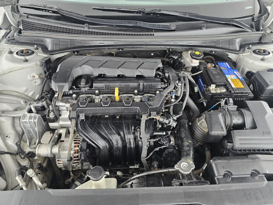 2022 Hyundai Elantra Fleet 