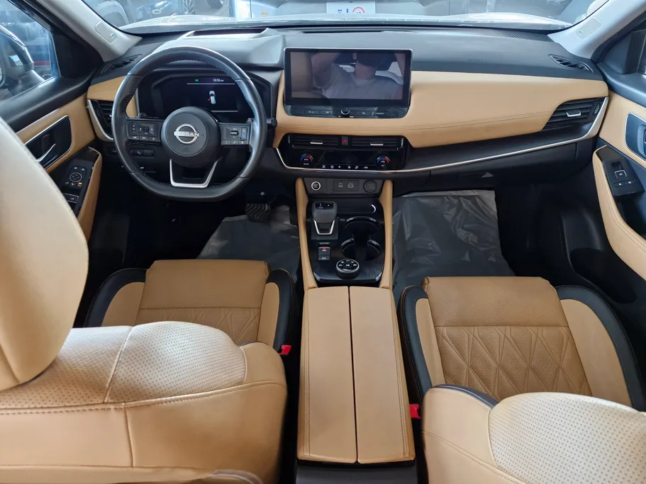 نيسان أكس تريل SL 2024 