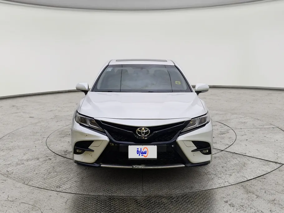 2020 Toyota Camry  SE 