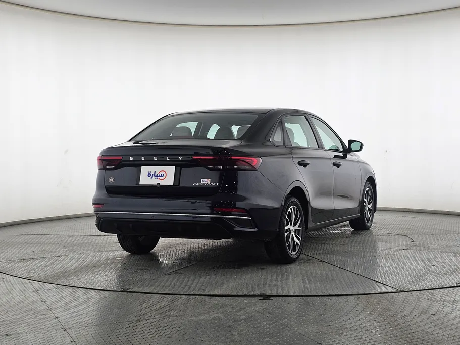 جيلي امجراند GS 2023 