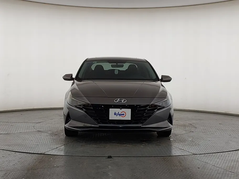 2022 Hyundai Elantra Smart Plus 