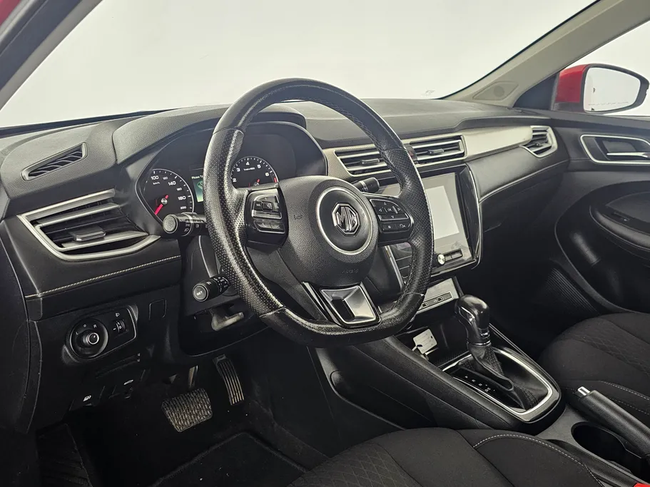 ام جي 5 COM 2022 