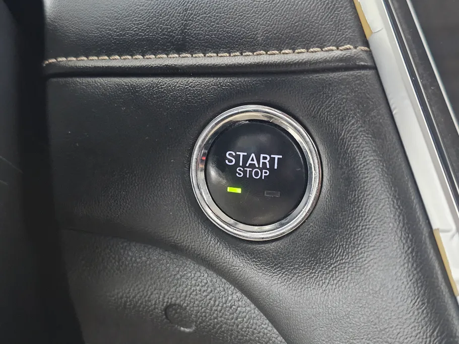 ام جي 5 COM 2022 