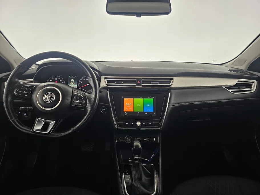 ام جي 5 COM 2022 