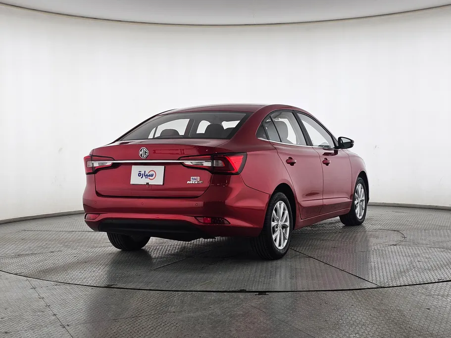 ام جي 5 COM 2022 