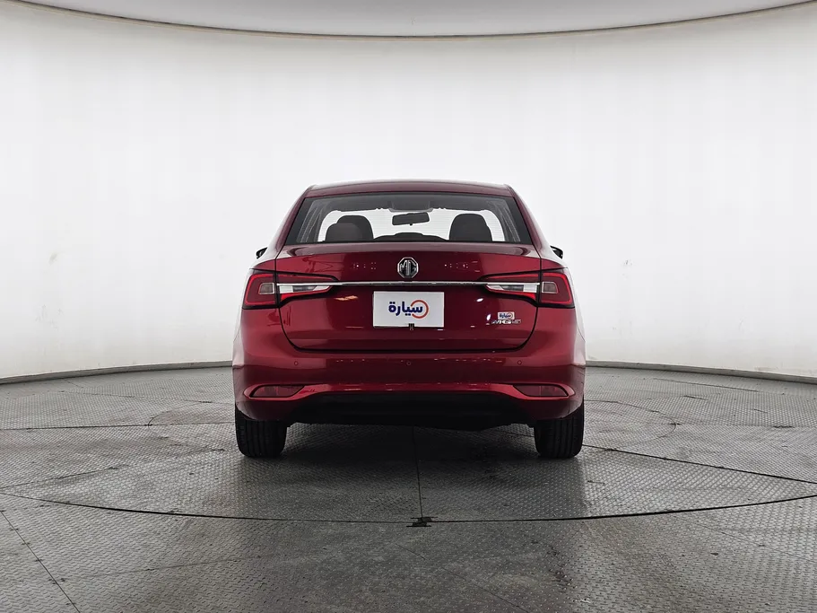 ام جي 5 COM 2022 