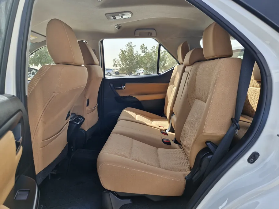 تويوتا فورتشنر GX 2022 