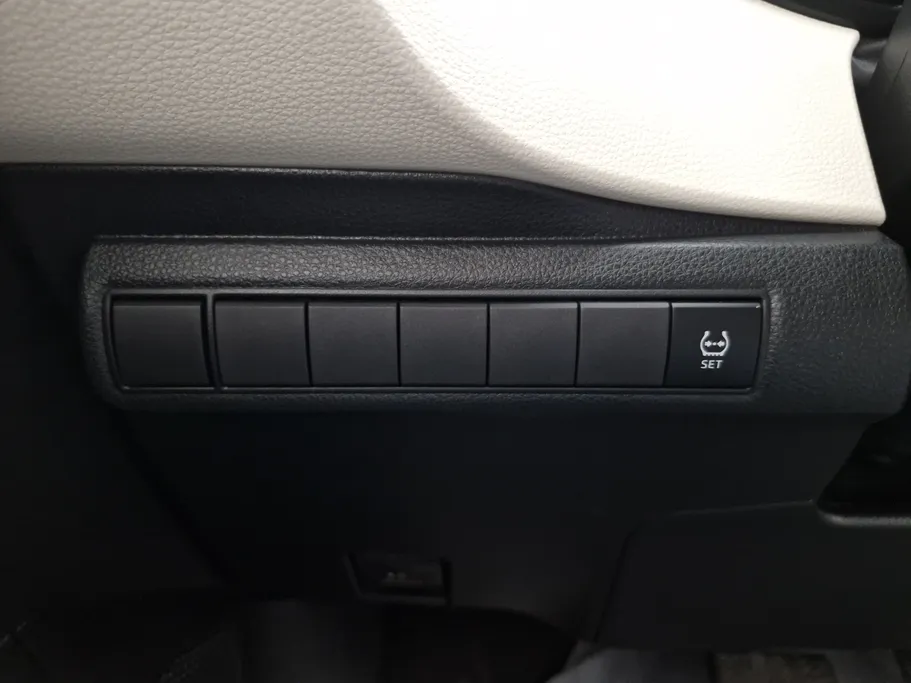 2023 Toyota Corolla XLI 