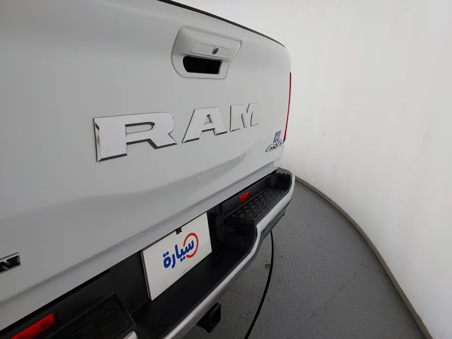 2022 Dodge Ram BIGHORN 1500 