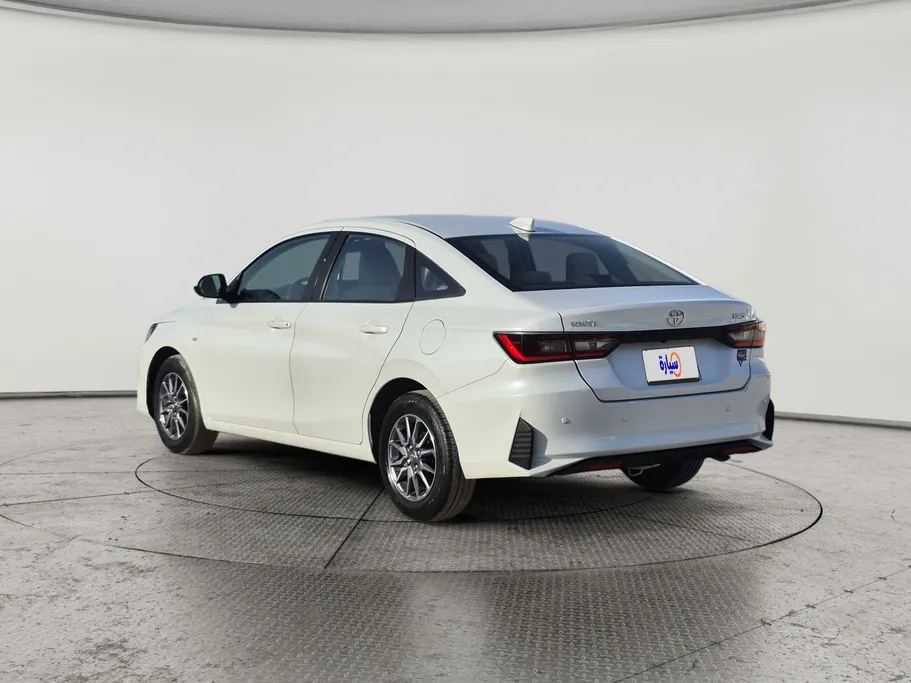 تويوتا يارس Y 2023 