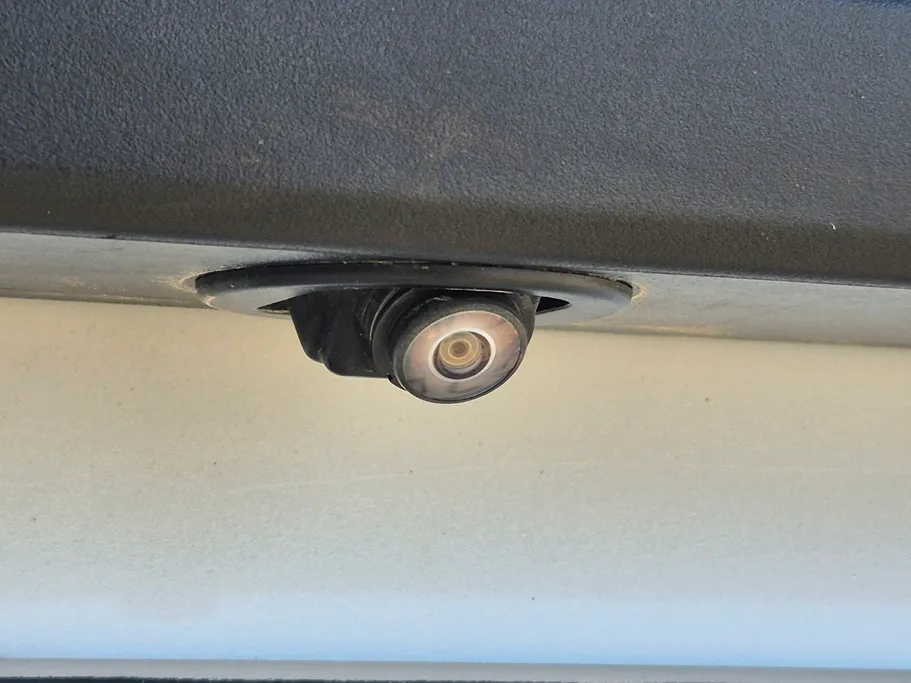 تويوتا يارس Y 2023 