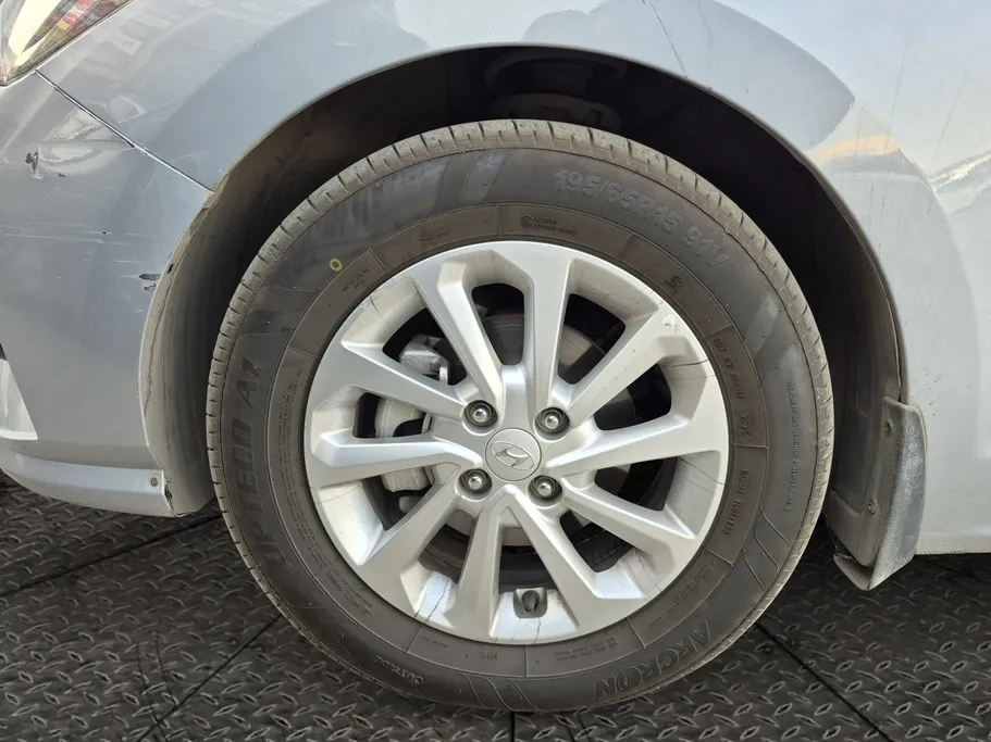 هيونداي اكسنت سمارت 2022 