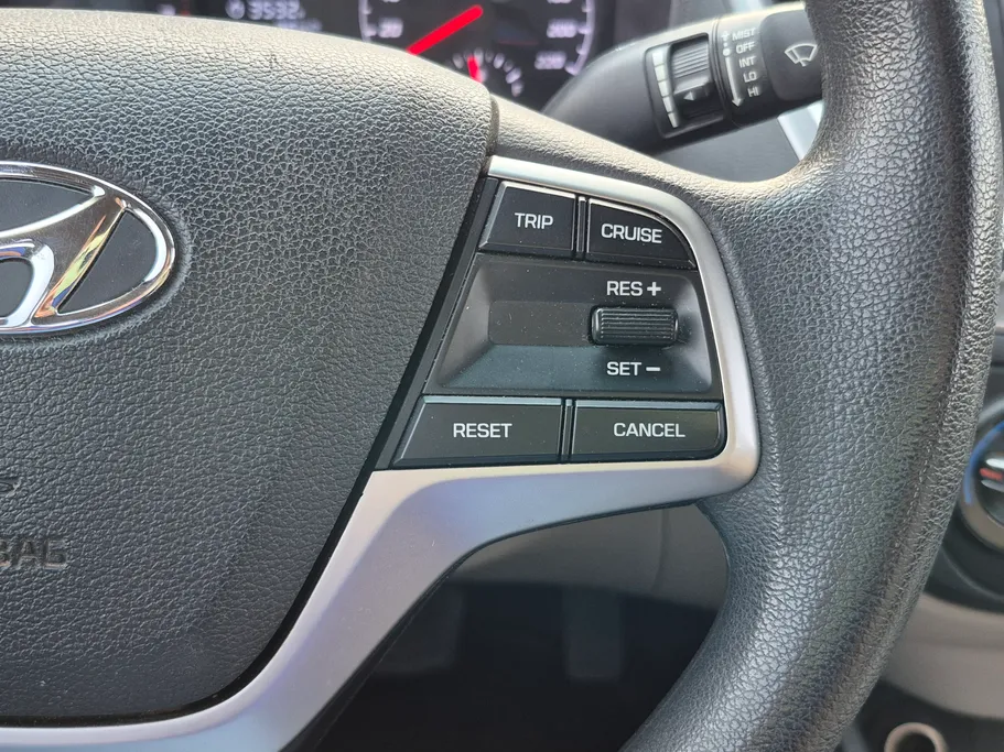 هيونداي اكسنت سمارت 2022 