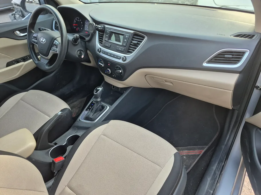 هيونداي اكسنت سمارت 2022 