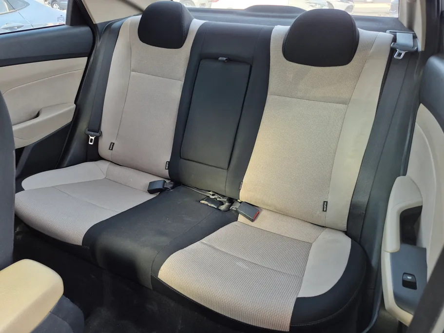 هيونداي اكسنت سمارت 2022 