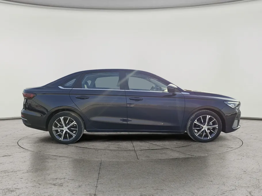 2023 Geely Emgrand GF 