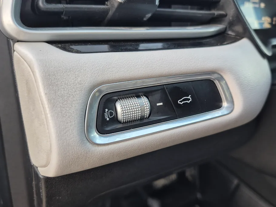 2023 Geely Emgrand GF 