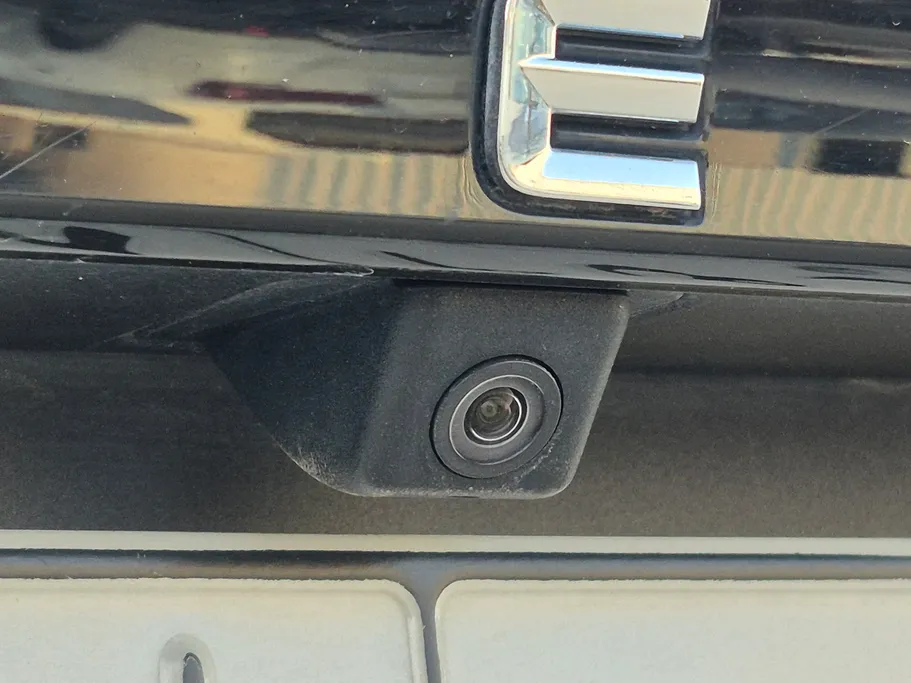 2023 Geely Emgrand GF 