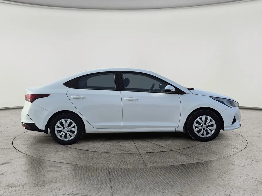 هيونداي اكسنت سمارت 2023 