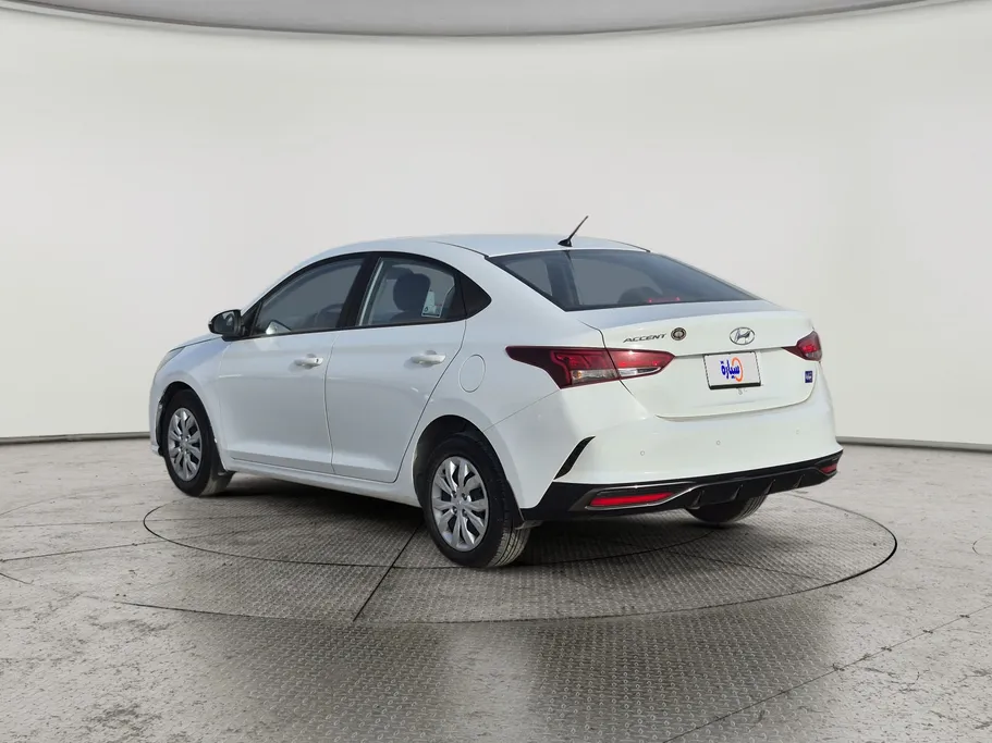 هيونداي اكسنت سمارت 2023 