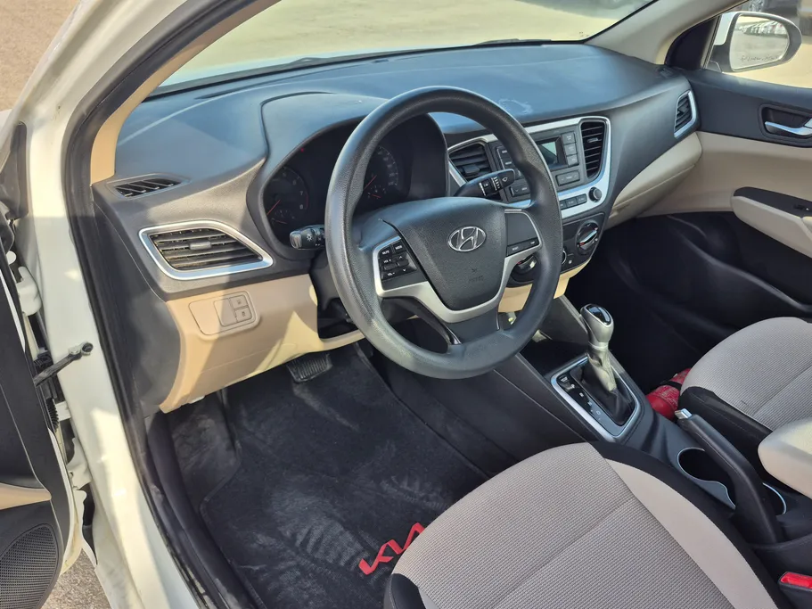 هيونداي اكسنت سمارت 2023 