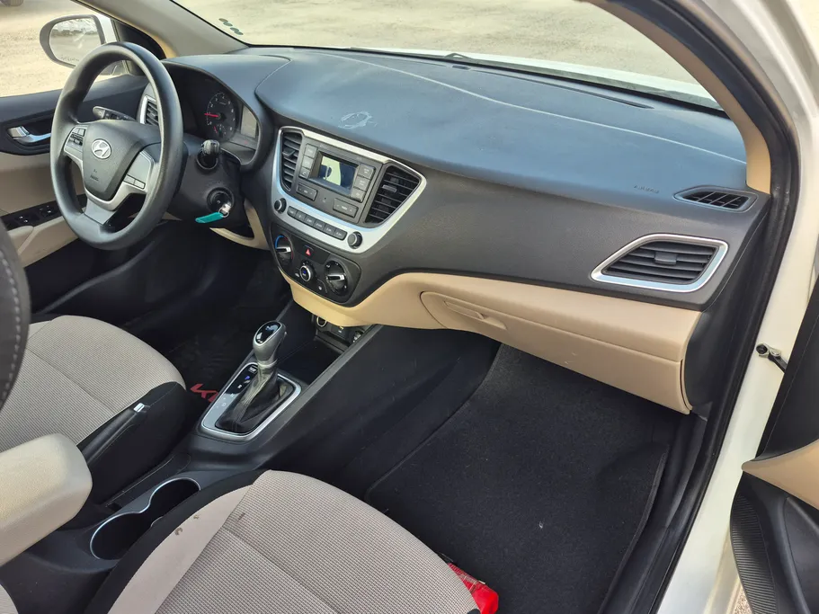 هيونداي اكسنت سمارت 2023 